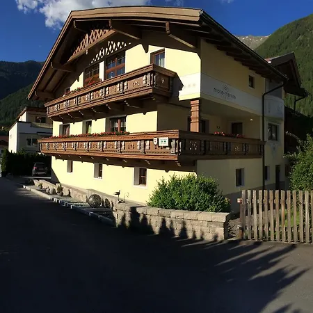 Marie-therese Umhausen