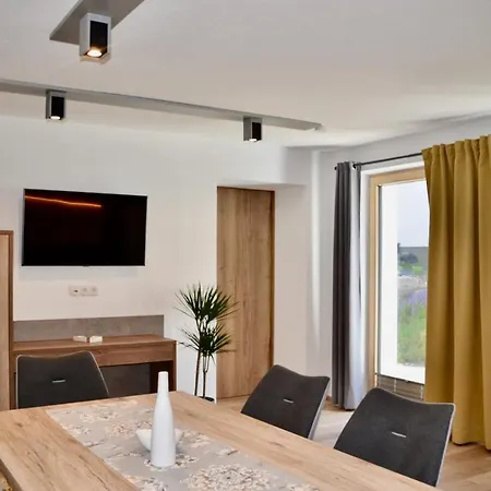 Marie-therese 厄姆豪森